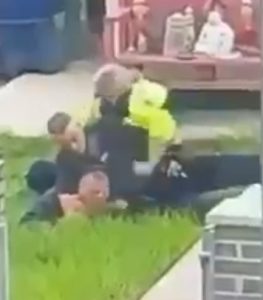 Disturbing video shows police officer repeatedly ‘punching man in face ...