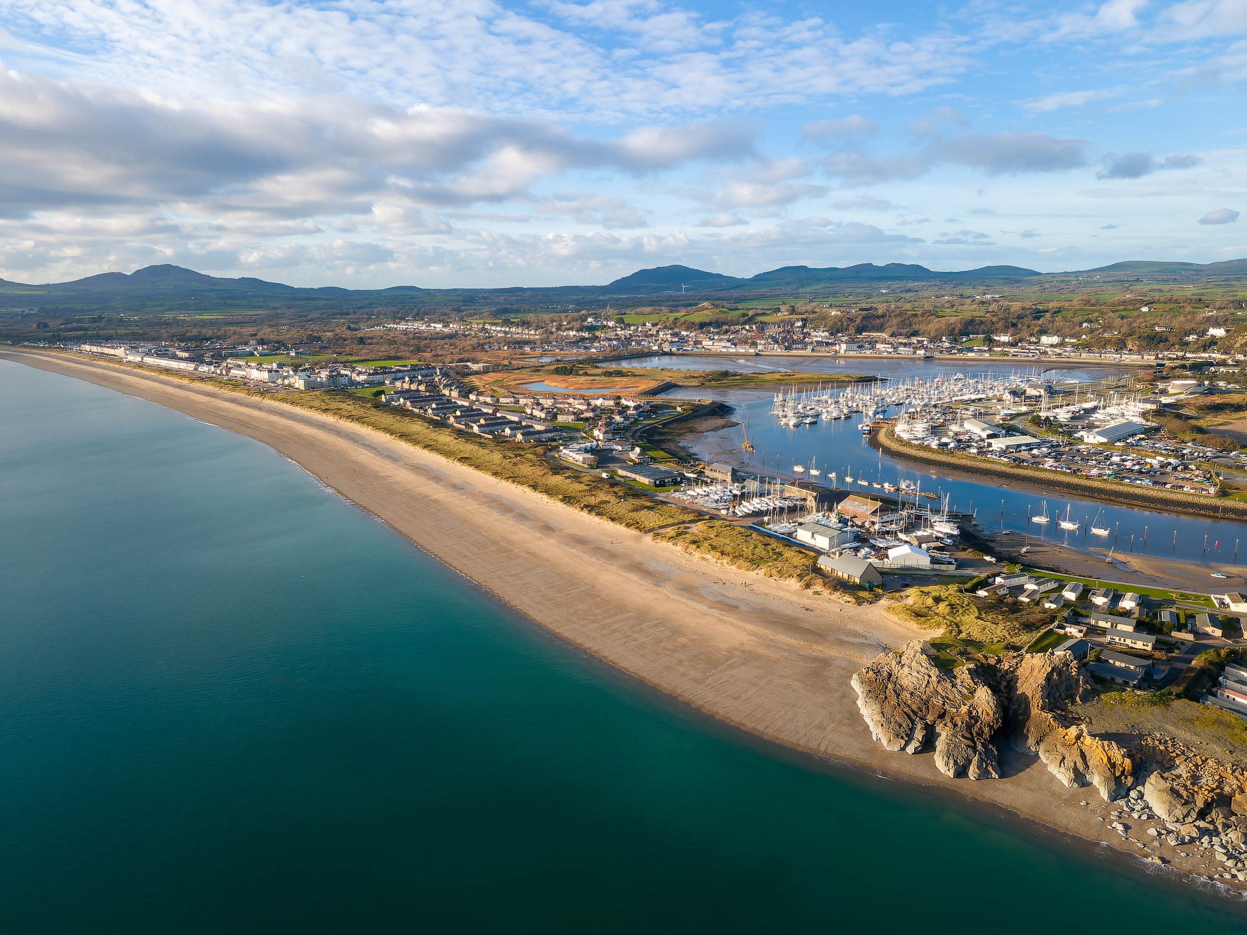 Haven Pauses Work On Gwynedd Pwllheli Beach After Discovery Of Asbestos ...