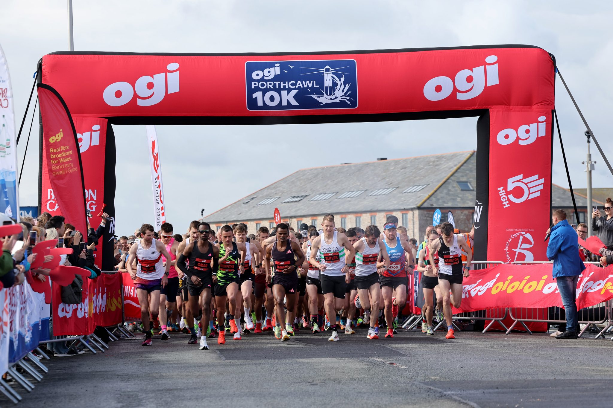 Records smashed at 2024 Ogi Porthcawl 10K - Herald.Wales