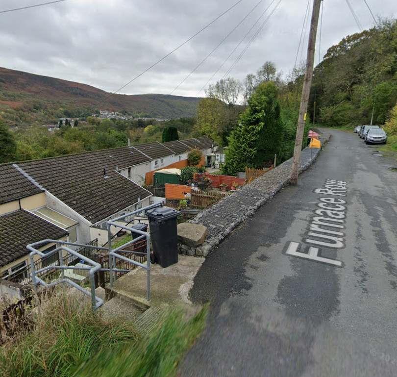 Councillors to decide on revised fence plans in Troedyrhiw