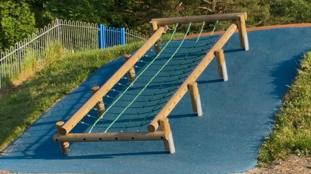 Refurbishment of Maesteg Welfare Park play area officially complete ...