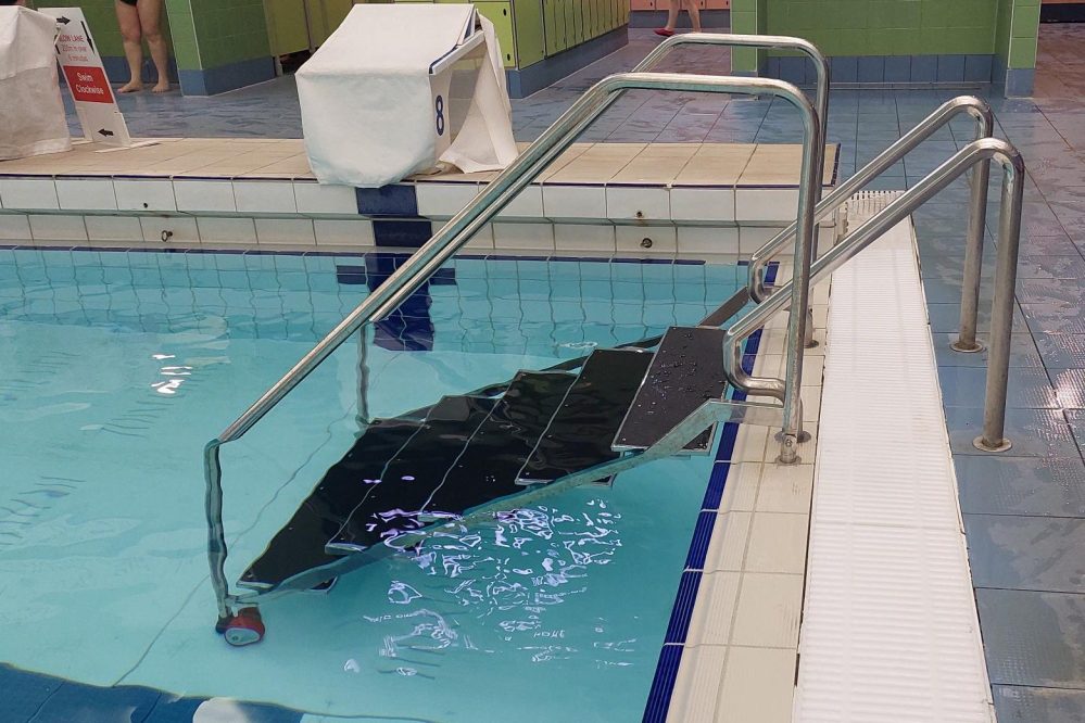 New accessible pool steps improves access for swimmers at Regional Pool & Tennis Centre