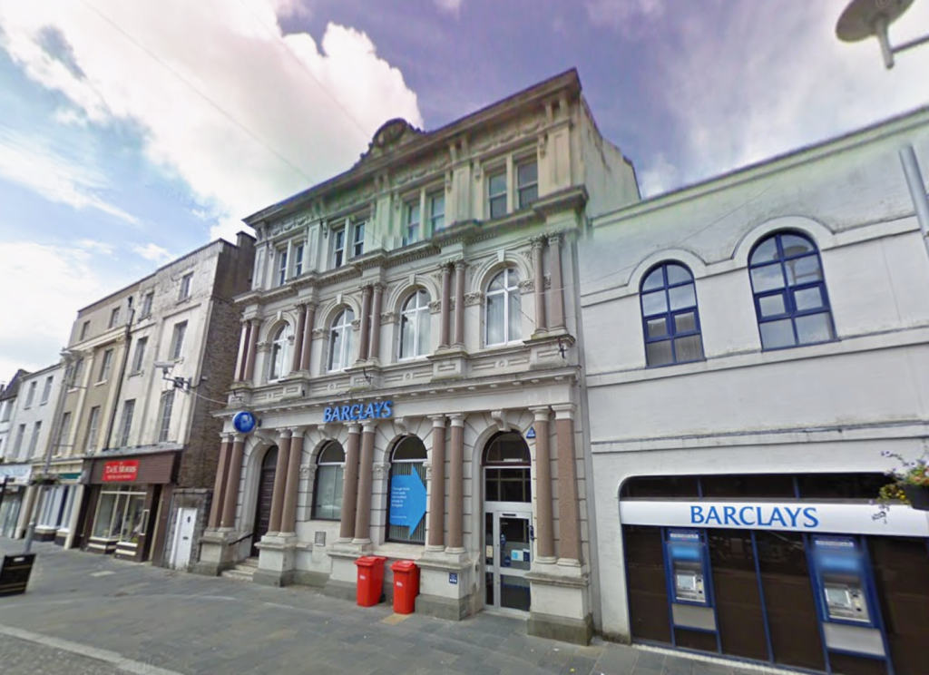 Plans submitted to turn former Bridgend town centre bank into nightclub