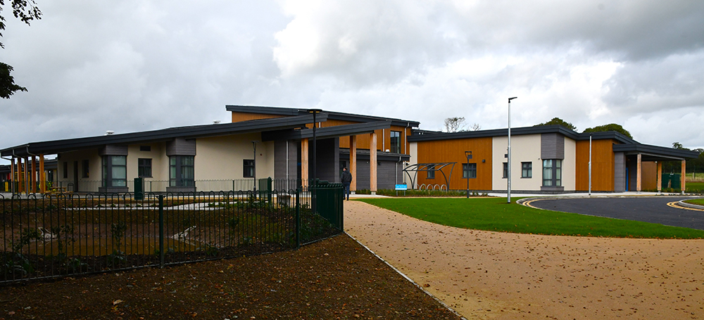 Official opening of Graig Fach Unit marks major step in sustainable education for Anglesey